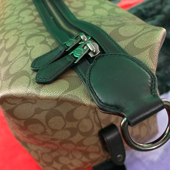 COACH Trekker Duffle Bag XLarge size - Picture 2 of 6